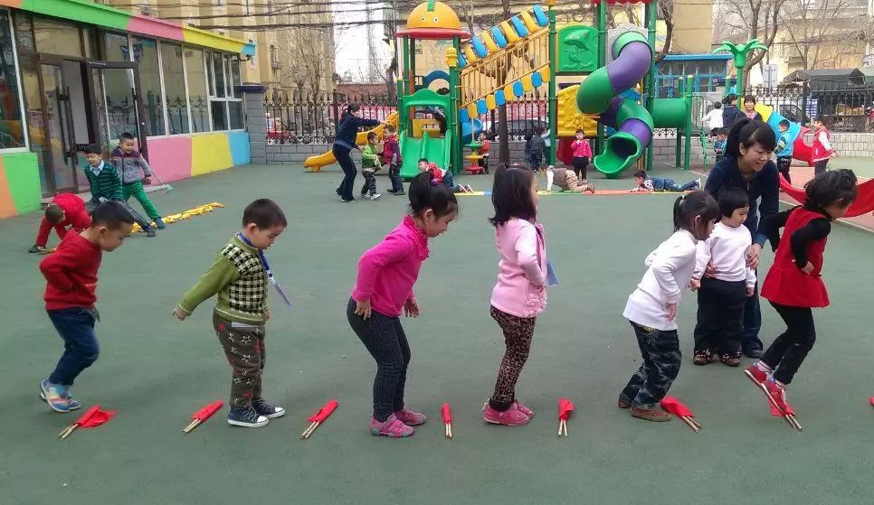 幼儿体育(构建符合幼儿身心发展的幼儿体育活动内容建议) 幼儿体育(构建符合幼儿身心发展的幼儿体育活动内容建议)