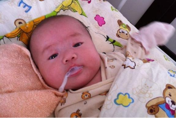 新生儿奶量(新生儿喂养指南) 新生儿奶量(新生儿喂养指南)