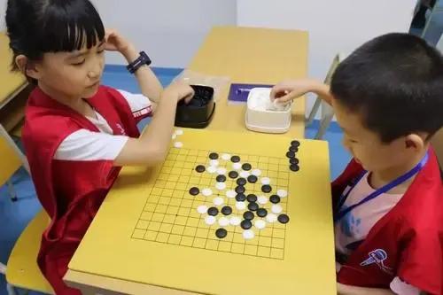 幼儿围棋(幼儿为什么要学习围棋) 幼儿围棋(幼儿为什么要学习围棋)