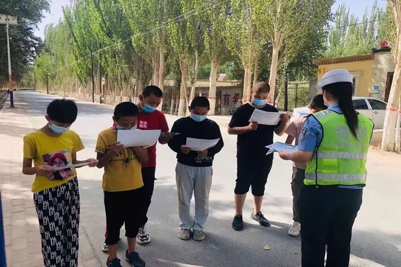 幼儿播报新闻(幼儿播报新闻内容大全秋季) 幼儿播报新闻(幼儿播报新闻内容大全秋季)