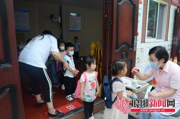 幼儿园环境的重要性(幼儿园新学期环境布置) 幼儿园环境的重要性(幼儿园新学期环境布置)